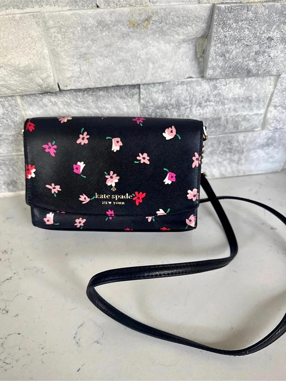 kate spade new york Margot Spade Flower Medium Convertible Crossbody Bag Black &